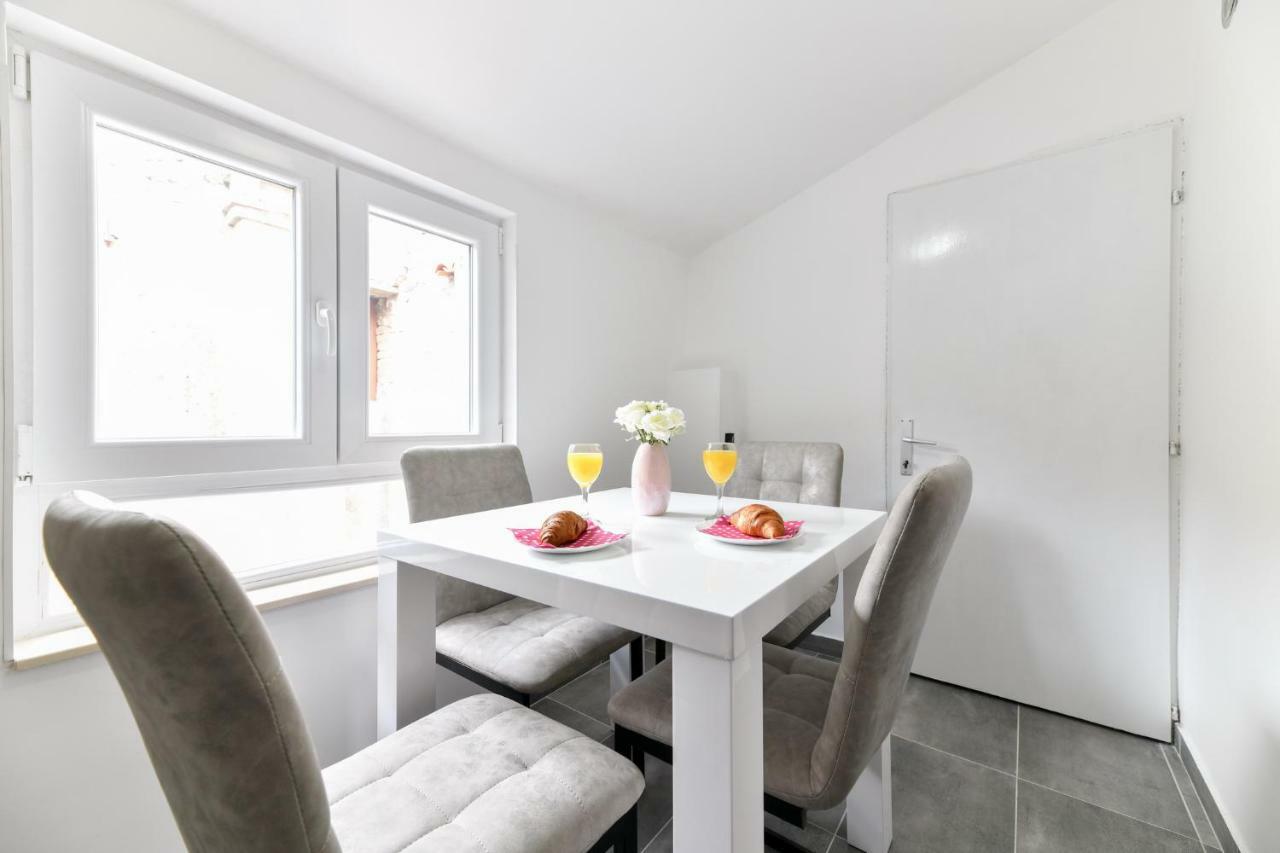 Grey Old Town Apartment