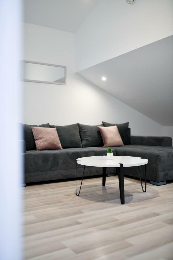 Grey Old Town Apartment Zadar