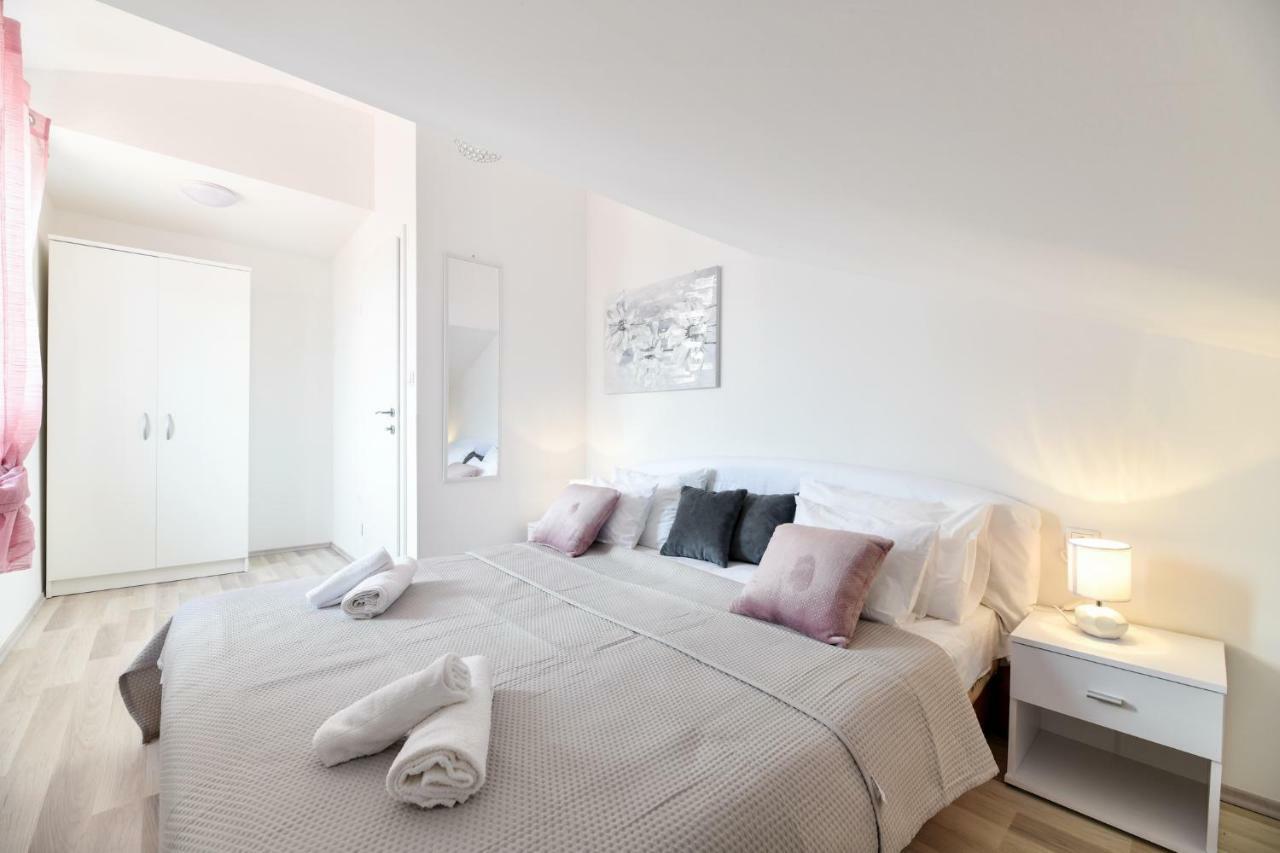 Grey Old Town Apartment